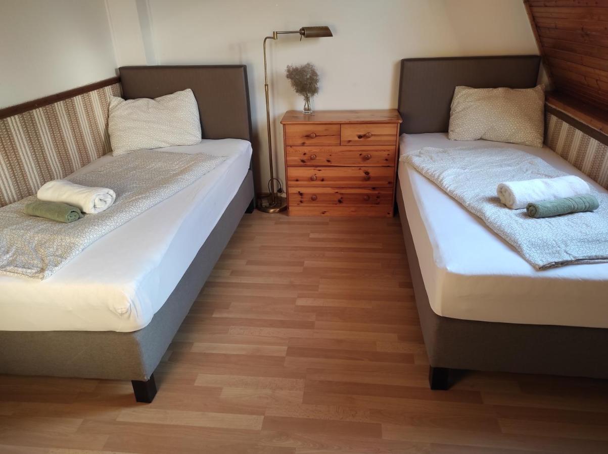Füvesi Vendégház Balatonfüred Esterno foto